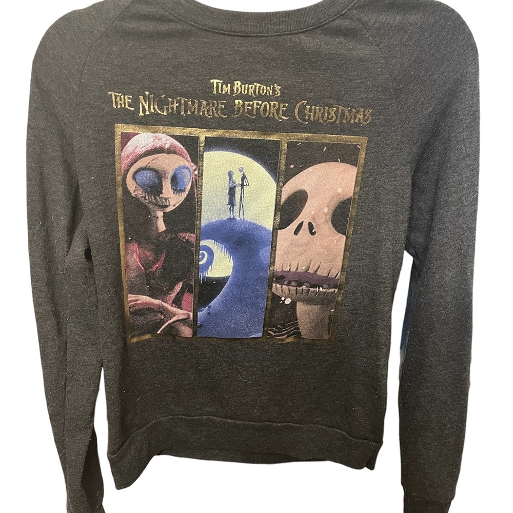 Women’s Small Nightmare Before Christmas sweatshirt